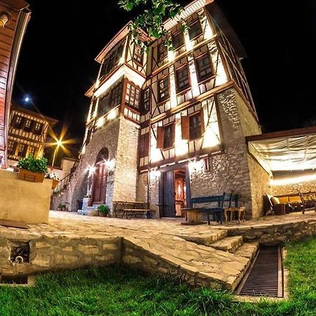 Karauezuemler Konagi Hotel Сафранболу Екстериор снимка